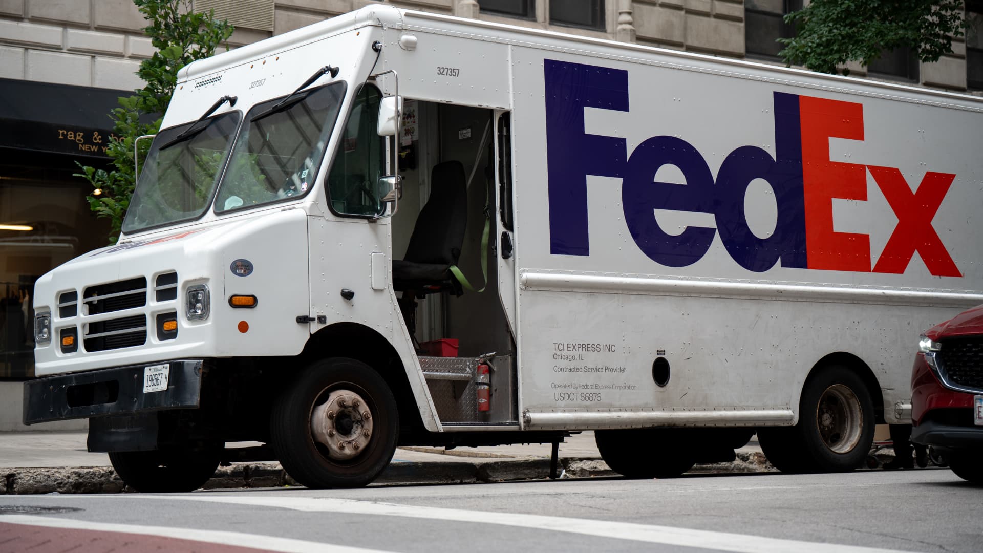 FedEx delivery truck