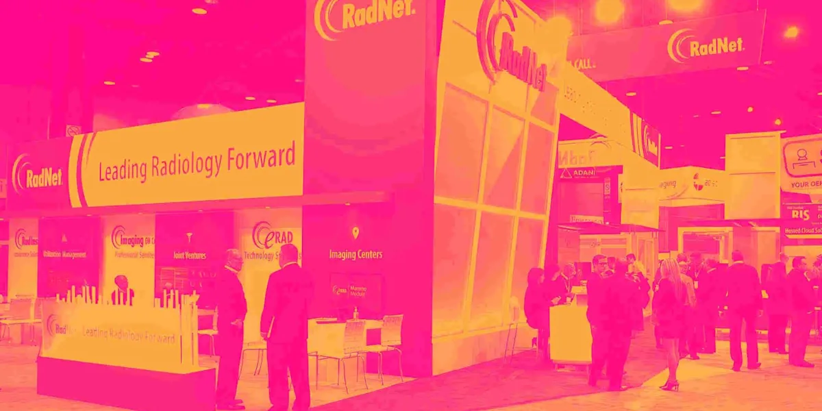 RadNet stock analysis focusing on earnings, cash flow and valuation