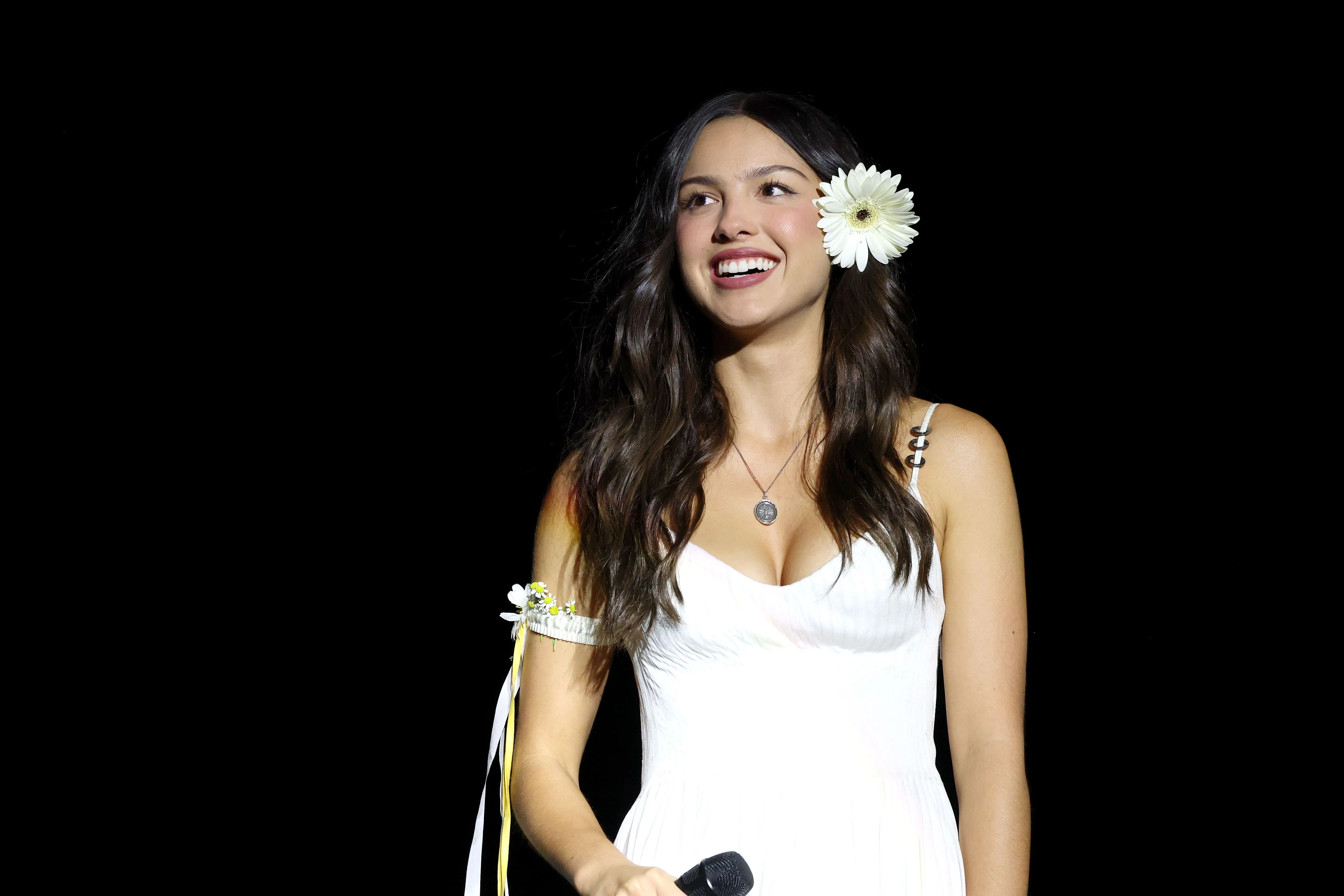 Olivia Rodrigo, whose album returned to No. 1 following her “Expectations” remix with Chappell Roan